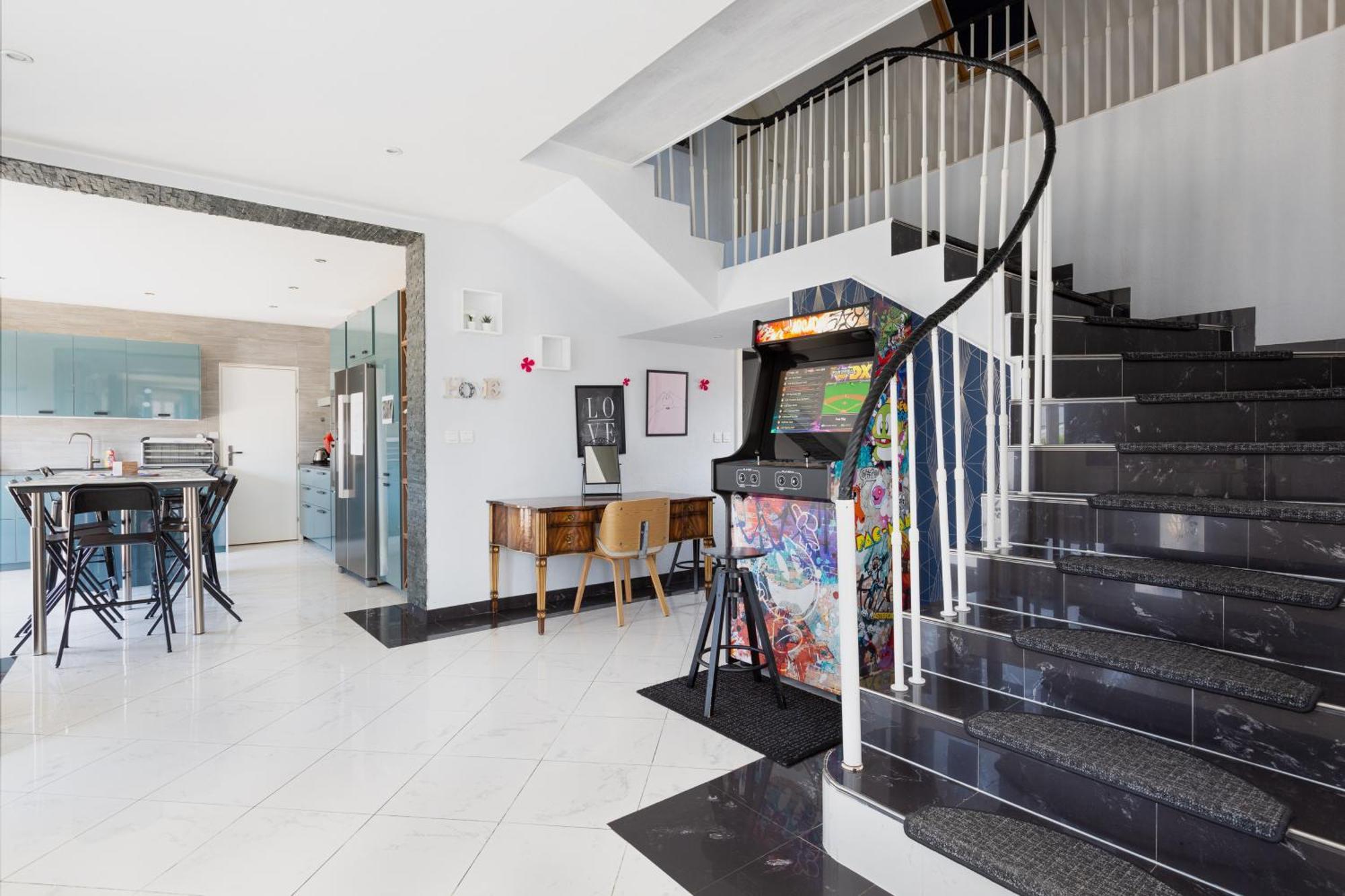 Gites Spa Strasbourg - Villa Ours - Spa Prive, Sauna, Borne D'Arcade, Babyfoot Ittenheim Eksteriør bilde