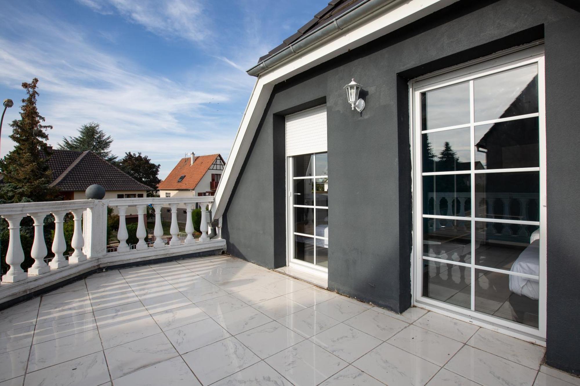 Gites Spa Strasbourg - Villa Ours - Spa Prive, Sauna, Borne D'Arcade, Babyfoot Ittenheim Eksteriør bilde