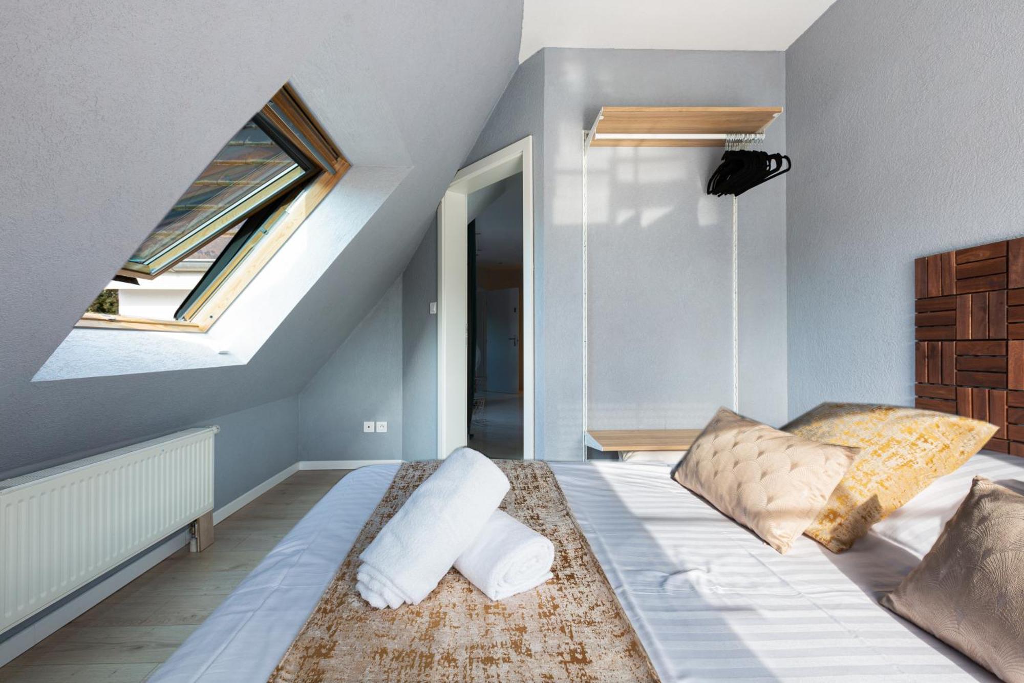 Gites Spa Strasbourg - Villa Ours - Spa Prive, Sauna, Borne D'Arcade, Babyfoot Ittenheim Eksteriør bilde