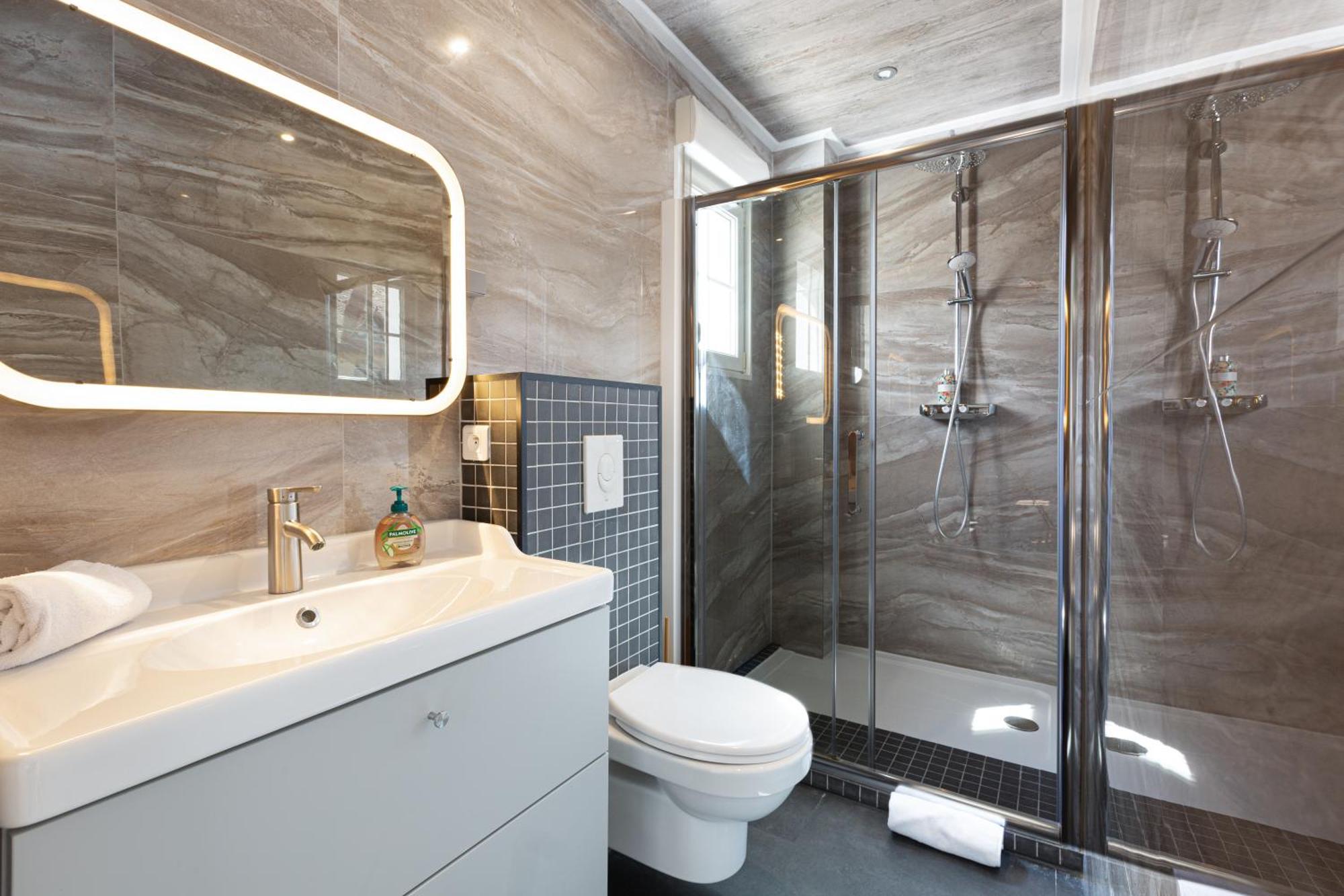 Gites Spa Strasbourg - Villa Ours - Spa Prive, Sauna, Borne D'Arcade, Babyfoot Ittenheim Eksteriør bilde